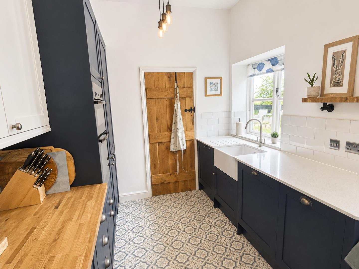 4 Bed, 2 Bath Property For Sale in Model Farm, Combs, IP14 2JG